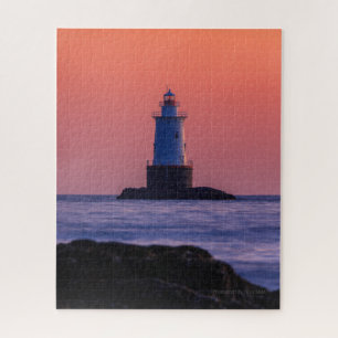 Puzzle Atardecer en el faro de Sakonnet en la isla Rhode.