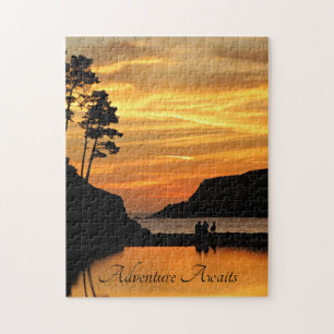 Puzzle Atardecer en la playa de una pareja y su perro en 