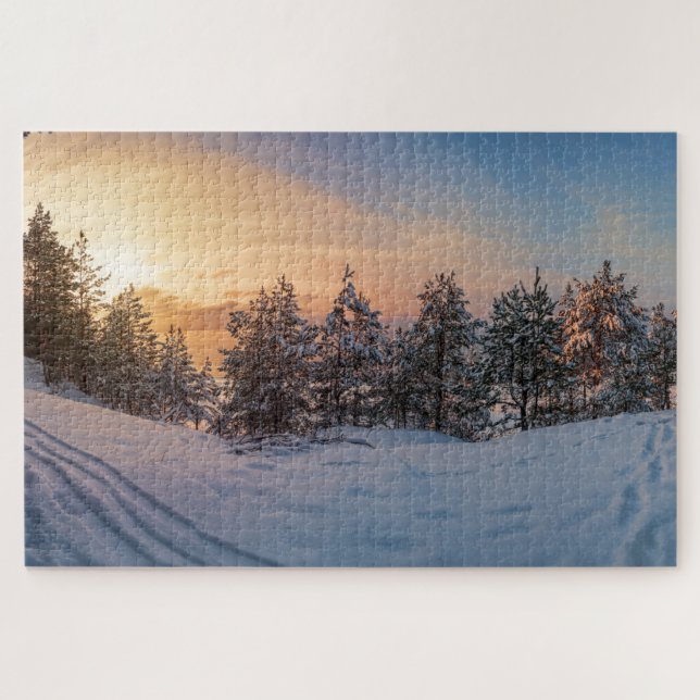 Puzzle Atardecer sobre bosque de nieve congelado cerca de (Horizontal)