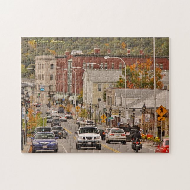 Puzzle Athol de Small Town USA, MAMÁES (Horizontal)