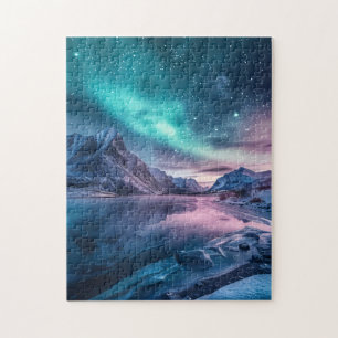 Puzzle Aurora Borealis sobre el paisaje montañoso nevado