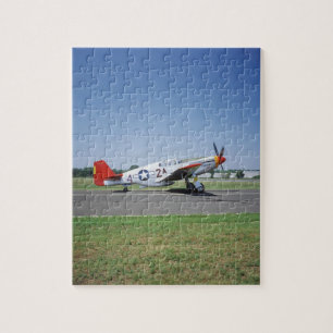 Puzzle avión P-51 C Tuskegee Red Tail en el CAF Air