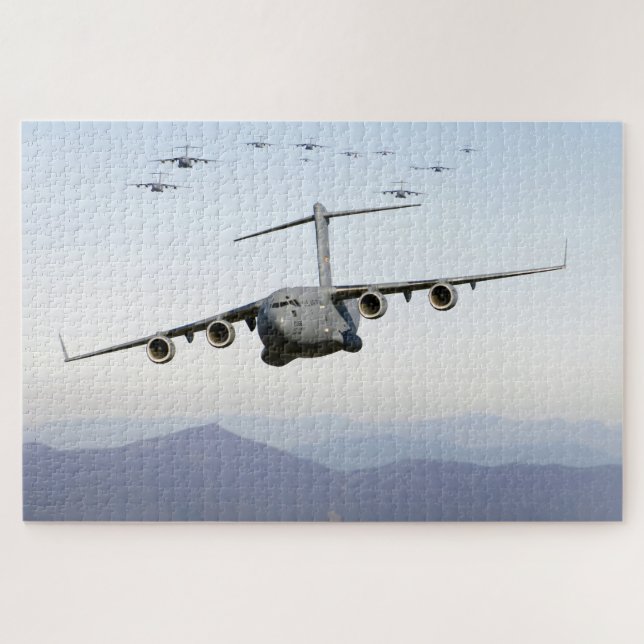 Puzzle Aviones C-17 Globemaster III sobrevolando Blue Rid (Horizontal)
