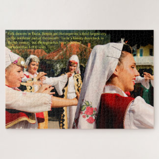 Puzzle Bailarines populares en la Bosnia de Tuzla