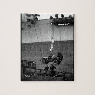 Puzzle Baje lejos.  Abajo va una imagen from_War del jeep