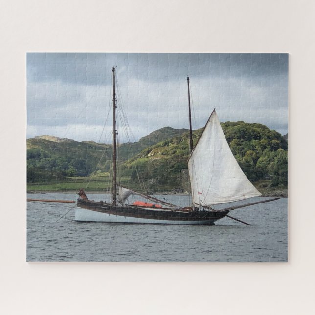 Puzzle Barco de vela en Loch Crinan, Escocia (Horizontal)