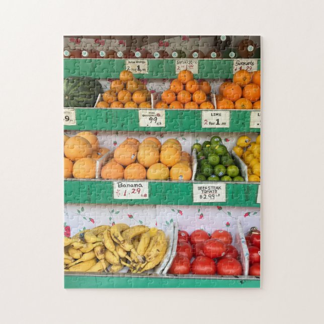 Puzzle Base de frutas, Columbus Avenue, Nueva York, NYC (Vertical)