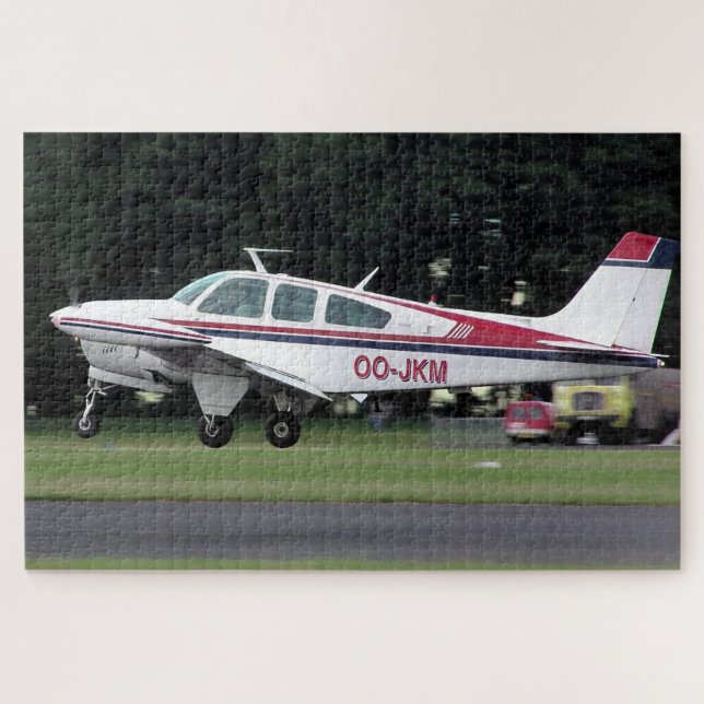 Puzzle Beechcraft Bonanza OO-JKM - Kemble Airfield (Horizontal)