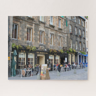 Puzzle Beehive Inn, Edimburgo, Escocia
