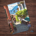 Puzzle Bellagio, callejón del casco antiguo (Lago Como, I<br><div class="desc">Este rompecabezas cuenta con una fotografía original de una maravillosa vista de una callejuela característica en el casco antiguo de Bellagio,  un bonito pueblo a orillas del lago Como (Italia) y sus bonitas escaleras de piedra medieval.</div>