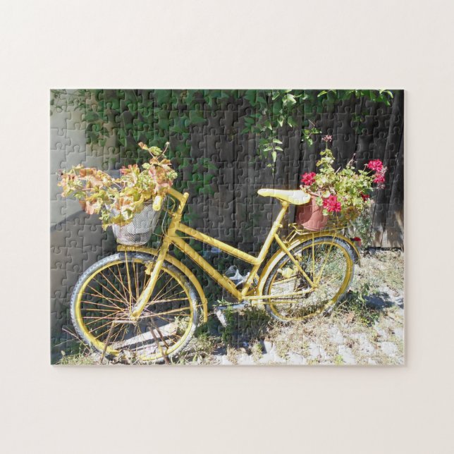 Puzzle Bici amarilla de la flor en la calle (Horizontal)