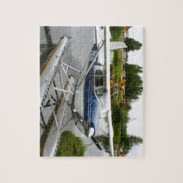 Puzzle Blanco y avión del flotador de la marina de