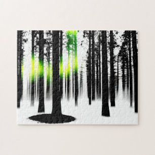 Puzzle Blanco y negro con el resplandor verde del bosque