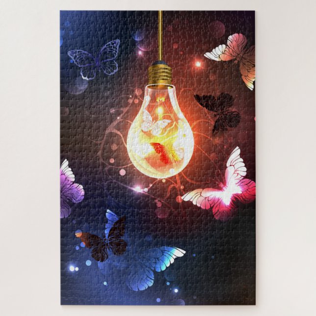 Puzzle Bombilla brillante con mariposas nocturnas (Vertical)
