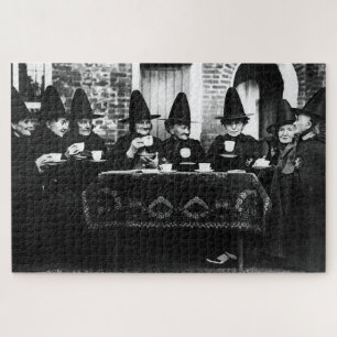 Puzzle Brujas galesas con té crone teatime