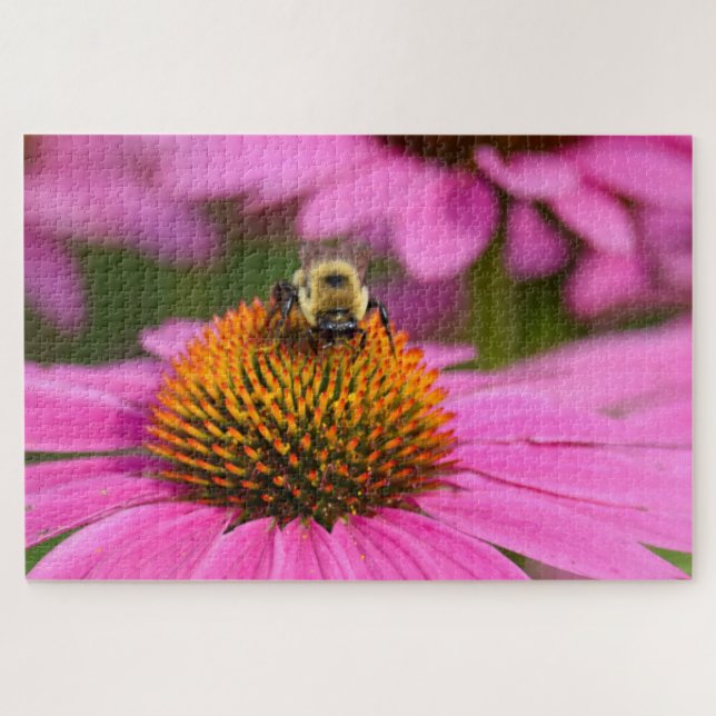 Puzzle Bumblebee en el trabajo - 20x30 - 1014 pcs Rompeca (Horizontal)