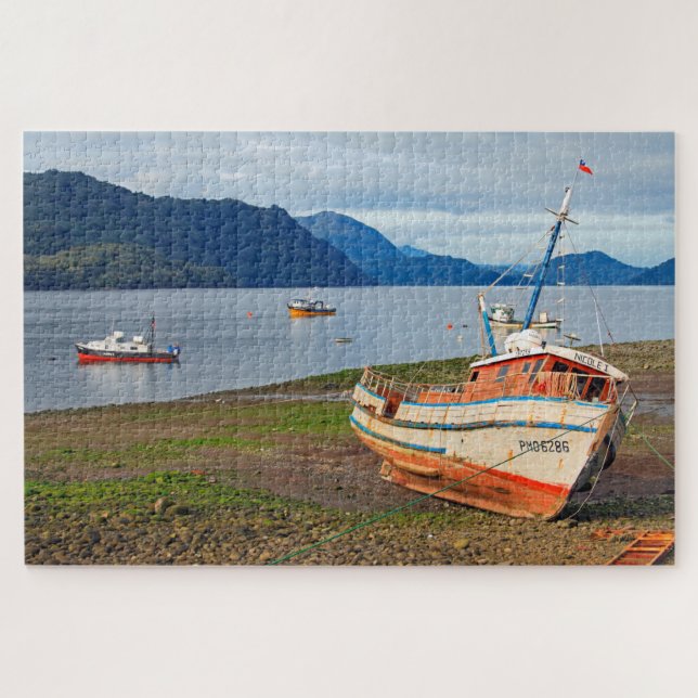 Puzzle Buques pesqueros, Hornopiren, Chile 1014-pc (Horizontal)