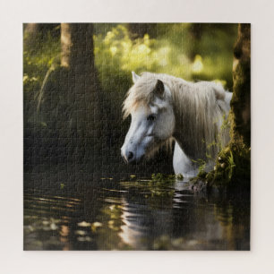 Puzzle Caballo blanco en estanque