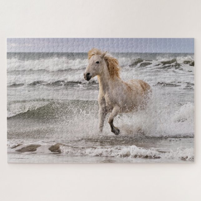 Puzzle Caballo Camargue saliendo del oleaje (Horizontal)