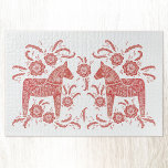 Puzzle Caballo de dala sueco rojo y blanco<br><div class="desc">Un diseño tradicional sueco de Caballo de Dala en rojo y blanco. Ideal para las vacaciones de invierno. Arte original de Nic Squirrell.</div>