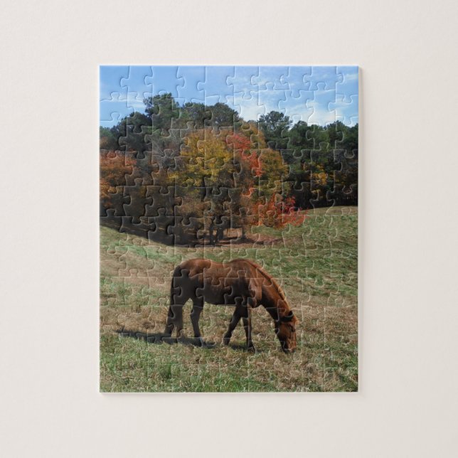 Puzzle Caballo marrón con árboles caídos (Vertical)
