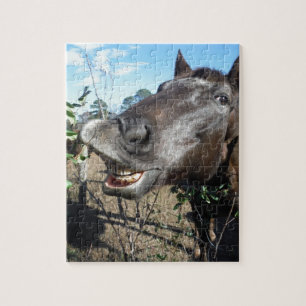 Puzzle Caballo marrón de cara divertida