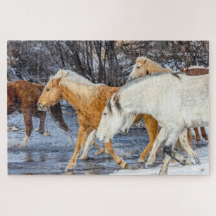 Puzzle Caballos cruzando la corriente