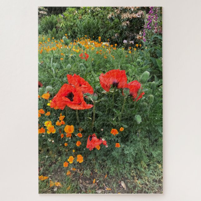 Puzzle Cachorros en un jardín inglés (Vertical)