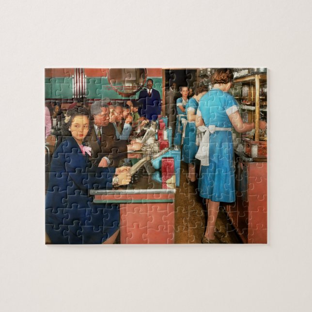 Puzzle Cafe - Chicago IL - Perfect Eat Shop 1942 (Horizontal)