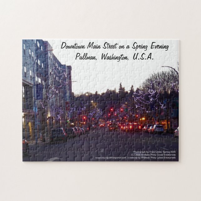 Puzzle Calle principal en el centro de la ciudad en una n (Horizontal)