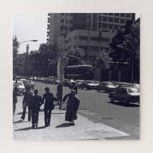 Puzzle Calle y gente de la ciudad de Teherán Irán vintage