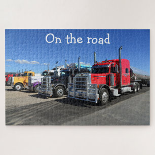 Puzzle Camiones americanos grandes en la carretera