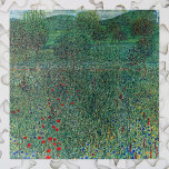 Puzzle Campo de flores en Litzlberg Klimt, paisaje vintag<br><div class="desc">Flower Field en Litzlberg (1905) de Gustav Klimt es un simbolismo de la época victoriana de la pintura de bello paisaje artístico. Una escena natural con árboles y un campo de flores rojas de amapola en un jardín de una granja en el campo en Austria. Sobre el artista: Gustav Klimt...</div>