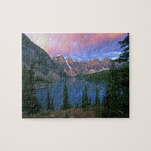 Puzzle Canadá, Alberta, Lago Moraine al amanecer, Banff (Horizontal)