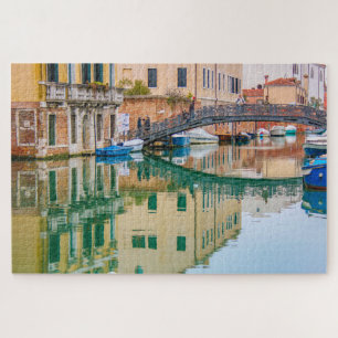 Puzzle Canal de Venecia y puente con reflectores, Italia