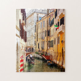 Puzzle Canal entre casas de Venecia con góndolas, Italia