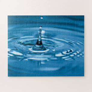 Puzzle cara con aspecto de gota de agua
