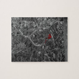 Puzzle Cardenal rojo en un árbol negro y blanco