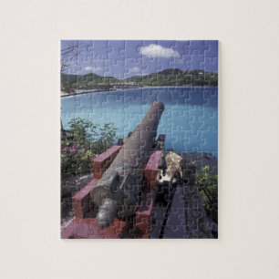 Puzzle CARIBE, San Bartolomé, cañón apuntando hacia la Ba