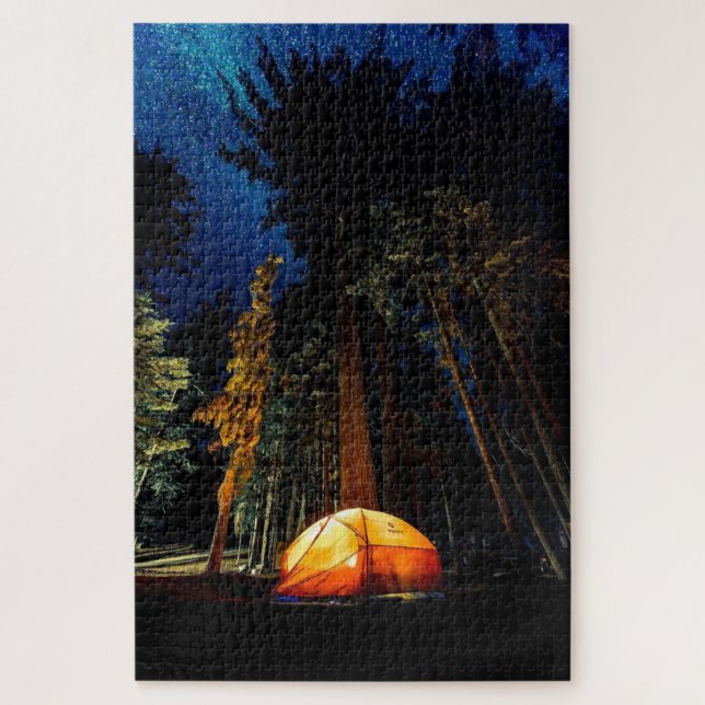 Puzzle Carpa de bosque de camping Pinos altos Estrellas C (Vertical)