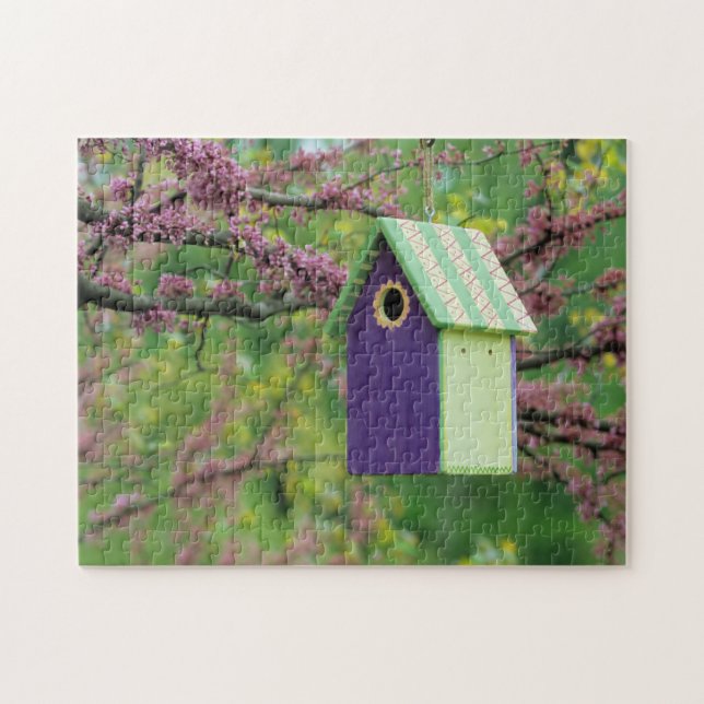 Puzzle Casa de Pájaros en un Árbol Redbud (Horizontal)