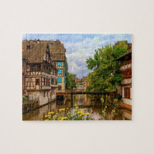 Puzzle casas con entramado de madera en Petite France, Es