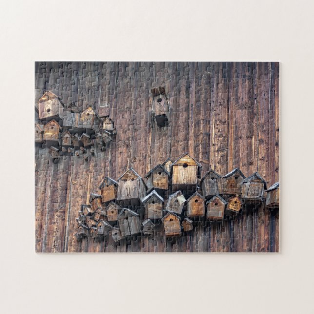 Puzzle Casas de pájaro en una pared de madera, divertidas (Horizontal)