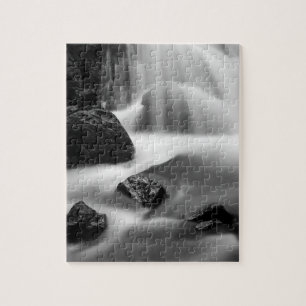 Puzzle Cascada en B&W, California