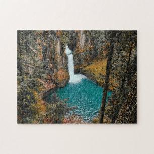 Puzzle Cascada oculta en los bosques