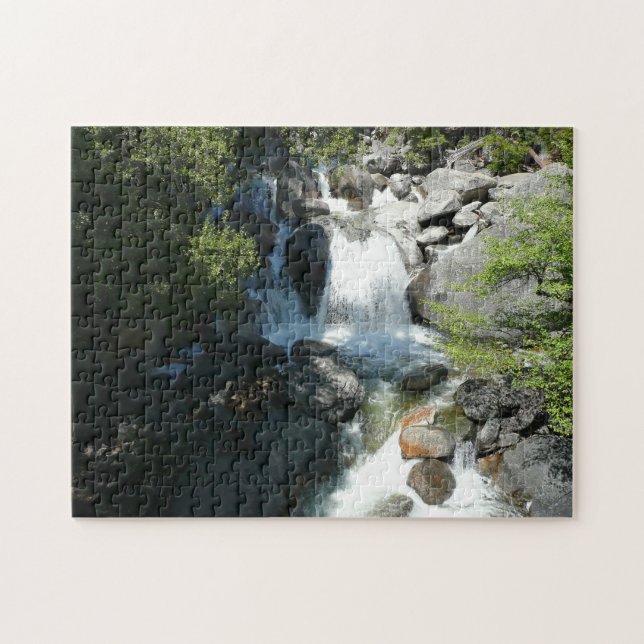 Puzzle Cascade Falls en el Parque Nacional Yosemite (Horizontal)