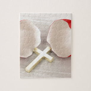 Puzzle Cáscara de huevo y cruz quebradas