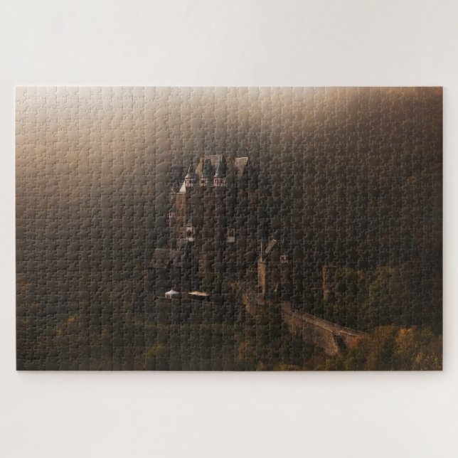 Puzzle Castillo de Eltz del Burg en la niebla de la (Horizontal)