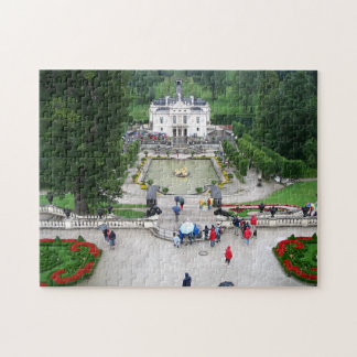 Puzzle Castle Park Linderhof en Bavaria, Alemania