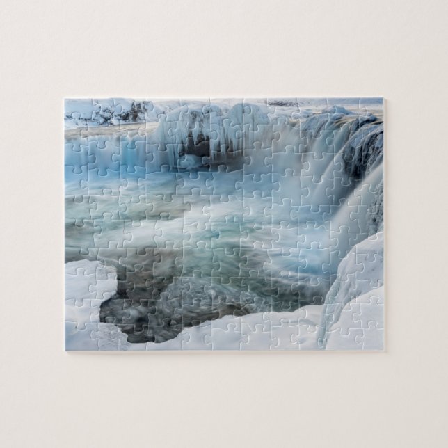 Puzzle Catarata Godafoss, invierno, Islandia 2 (Horizontal)